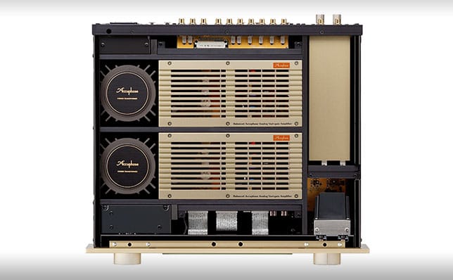 Accuphase C-2900
