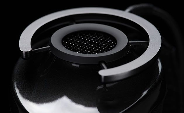 AudioQuest NightHawk Carbon