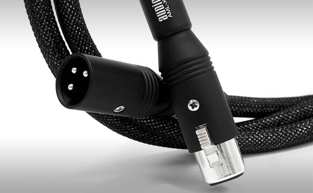 Audiomica Excellence Black & White Edition