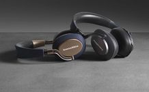 Bowers & Wilkins PX