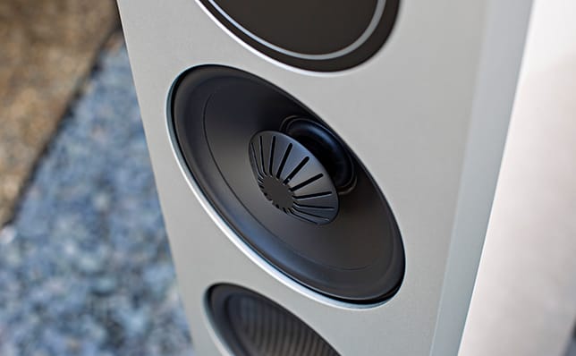 Definitive Technology D15, D17 i D5C