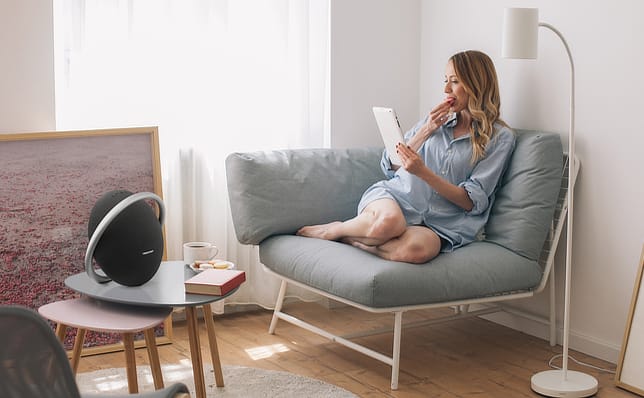 Harman Kardon Onyx Studio 8