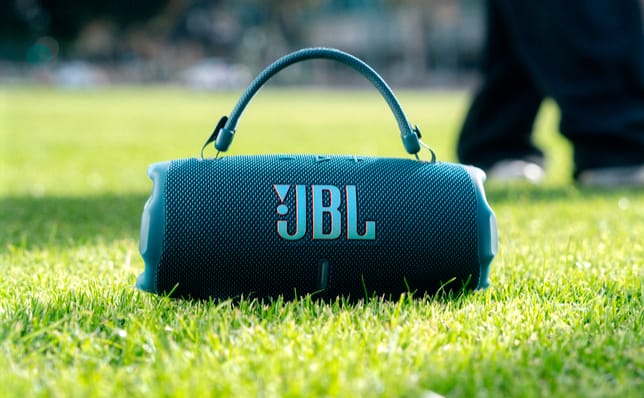 JBL Charge 6