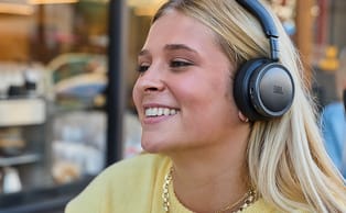 JBL Live 680 NC i Live 780 NC