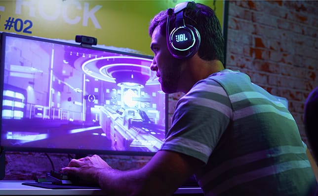 JBL Quantum 810 Wireless