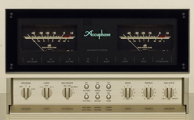 Accuphase E-550
