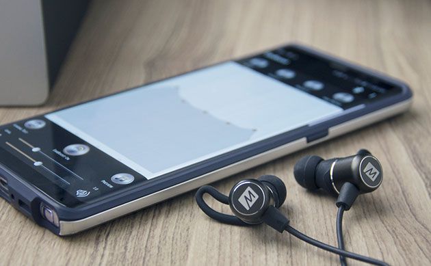 MEE Audio EarBoost EB1