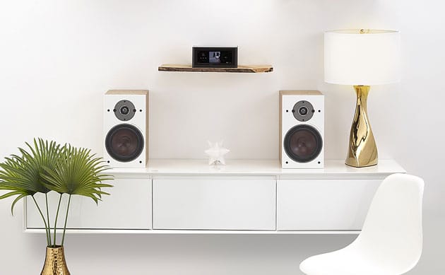 NAD M10