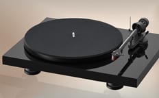 Pro-Ject Debut Carbon DC 2M-Red w Q21