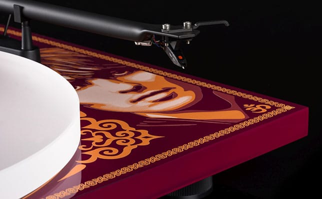 Gramofon - Pro-Ject Essential III George Harrison w Q21