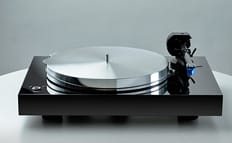 Pro-Ject X8 w Q21