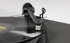 Rega Planar 1 (2021) w Q21