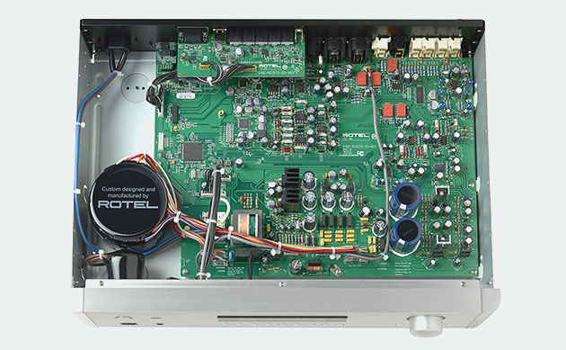 Rotel RC-1572
