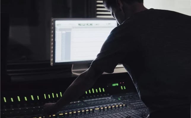 Sennheiser Ambeo 2-Channel Spatial Audio w Netflix