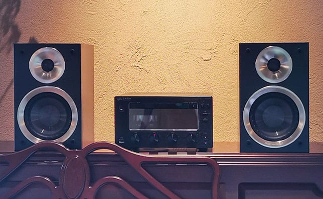 TAGA Harmony HTR-1000CD v.2