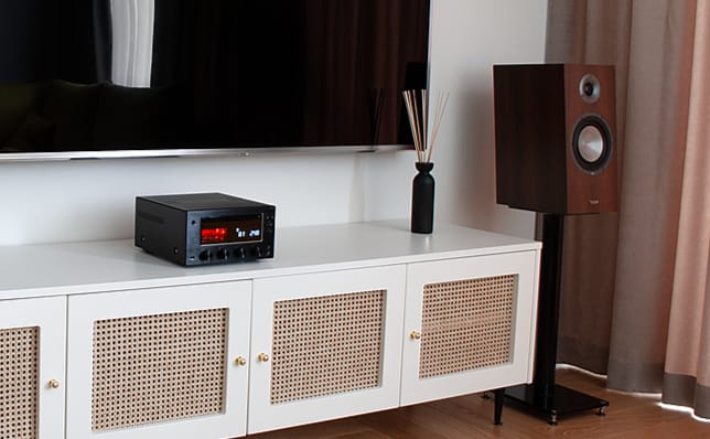 TAGA Harmony HTR-1000CD v.3