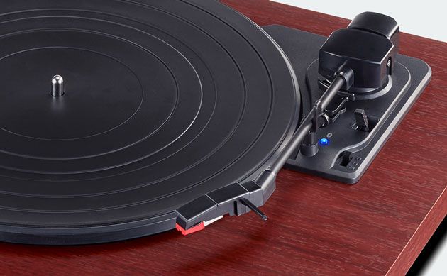TEAC TN-180BT