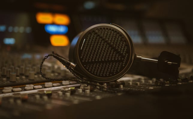 Audeze MM-500