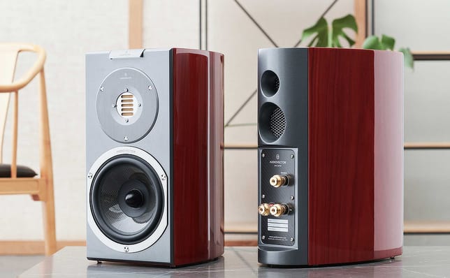 Audiovector R1 Arreté