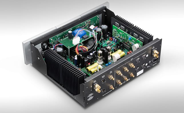 elektronika Balanced Audio Technology VK-3000SE
