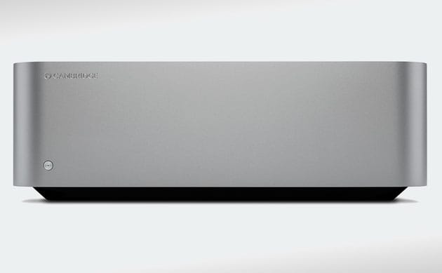 Panel przedni wzmacniacza mocy Cambridge Audio Edge W