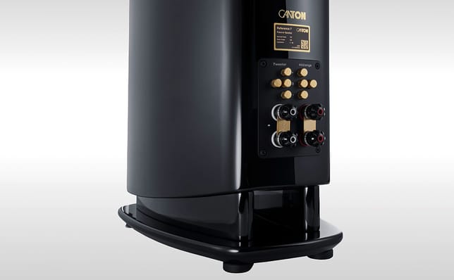 Canton New Reference 7