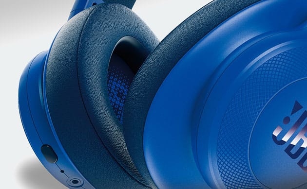 JBL E55BT