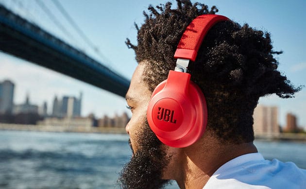 JBL E55BT