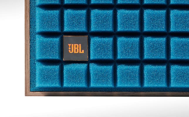 JBL L82 Classic