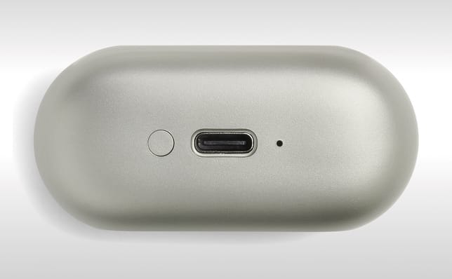 JBL Tour Pro 2