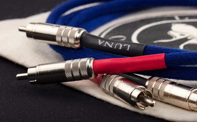 Luna Cables Mauve RCA