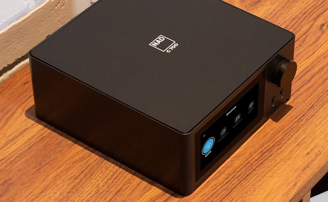 NAD C700