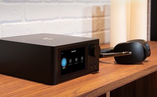 NAD C700