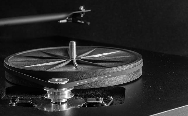 Pro-Ject DEBUT III