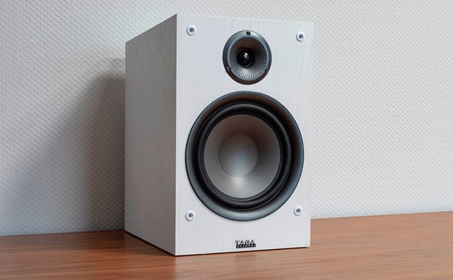 TAGA Harmony TAV-807B