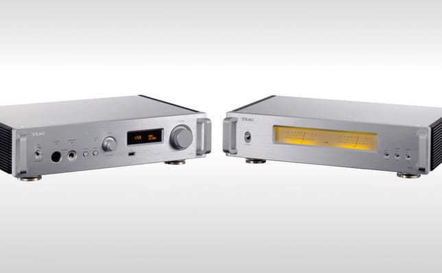 TEAC UD-701N + AP-701