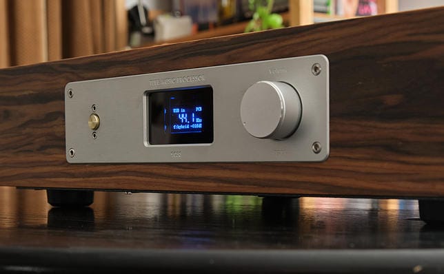 Thivan Labs Tube Music Processor 9038 (wersja 2019)