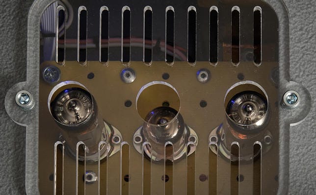 Thivan Labs Tube Music Processor 9038 (wersja 2019)