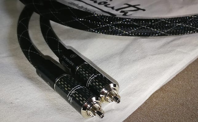 Vermouth Audio Black Pearl RCA MkII